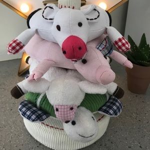 ⭐️Pottery Barn Kids Fun on the Farm Stacker